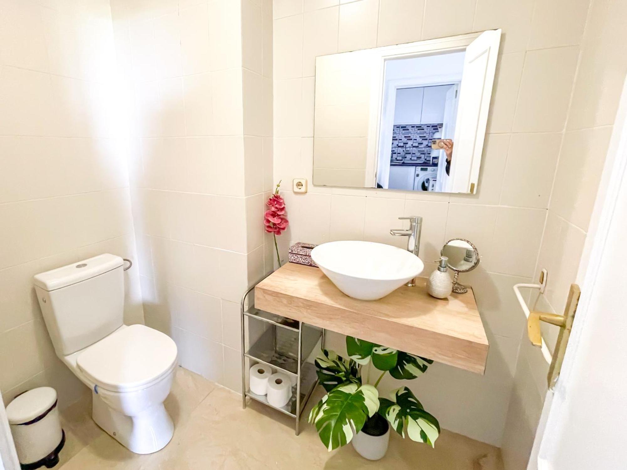 Modern Apartment With Terrace - 2 Min From The Beach Estepona Ngoại thất bức ảnh